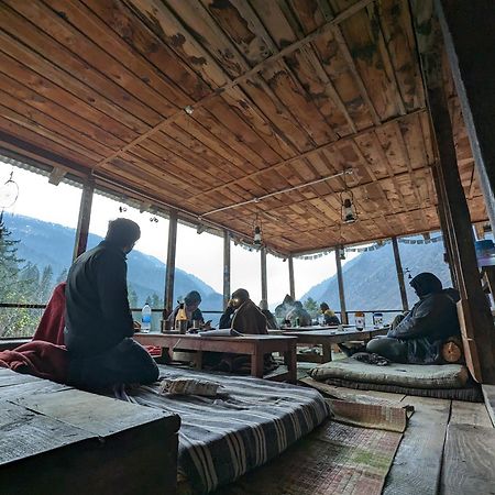 Holy Cow Cafe & Beds Hotel Kalgha Luaran gambar